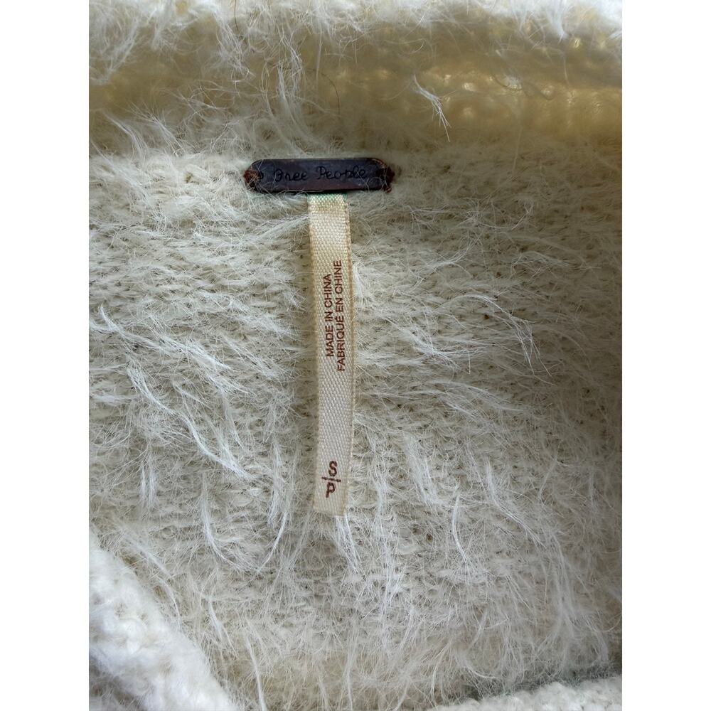 Free People Just Peachy Strawberry Fuzzy
Oversized Pullover Sweater Small - Picture 5 of 6
